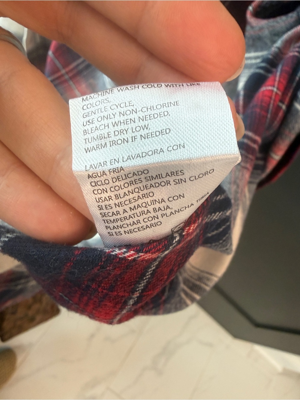 Weatherproof Men’s Red, Navy & White Plaid Button-Down Shirt - Picture 4 of 5